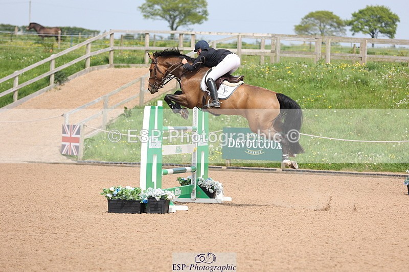 240511A-144917-14433 - Cls 36 National 1.30m Open