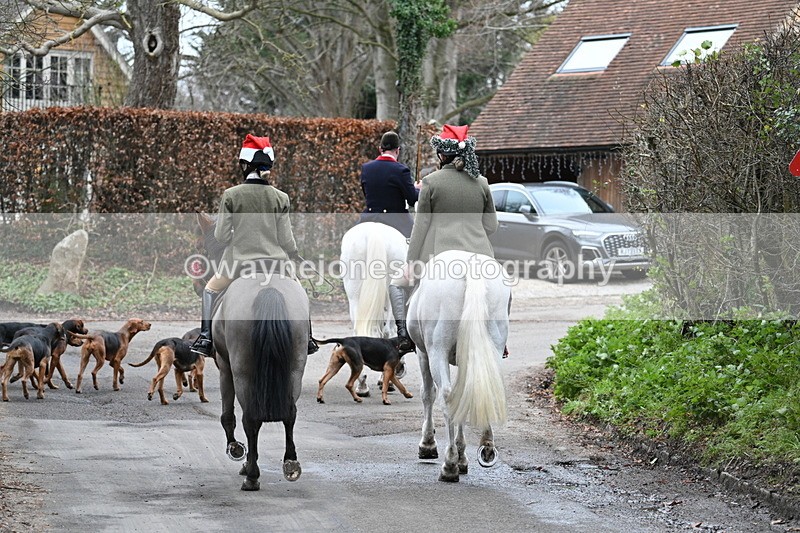 WJ7_1070 - Pub Corner