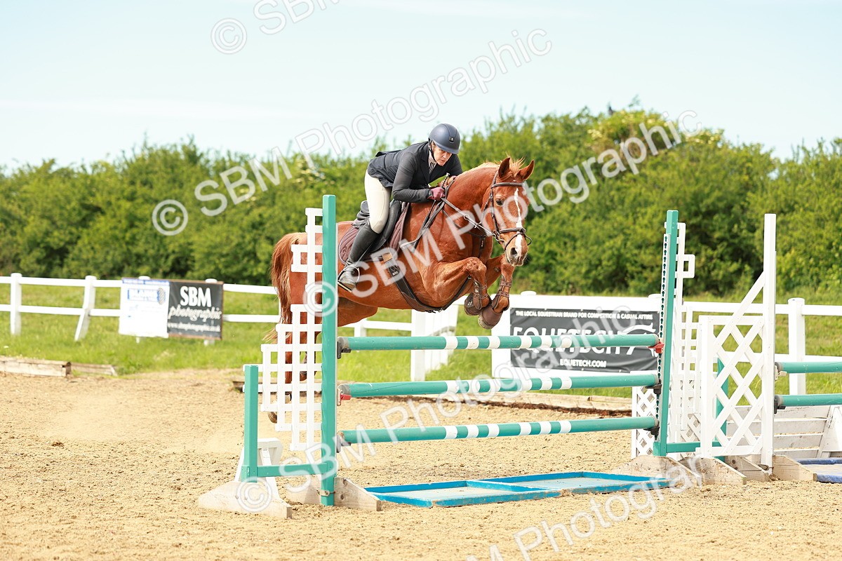 SBM_002213 - Class 4 - Senior Newcomers - 1.10m