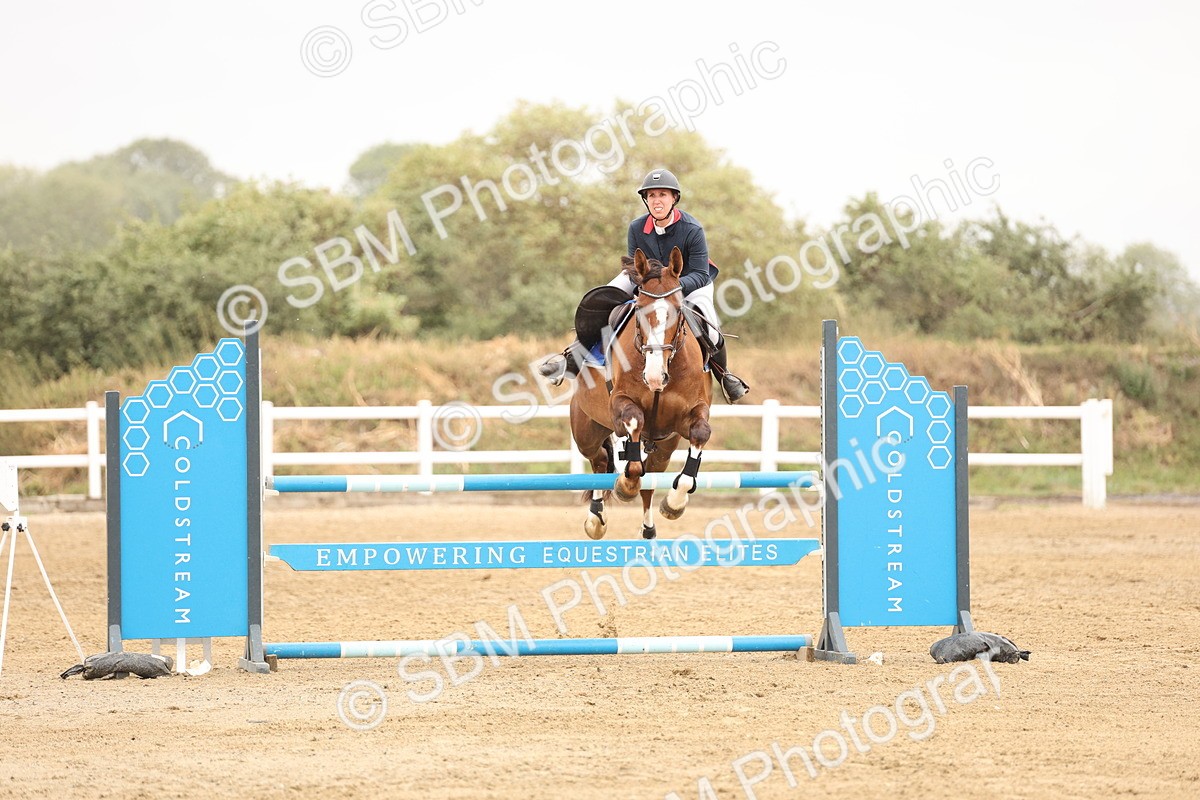 SBM_023951 - Class 6 - Senior Newcomers 1.10m