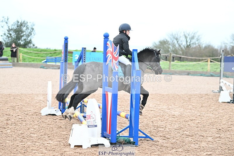 231203A-091121-00093 - Cls 11 Clear Round