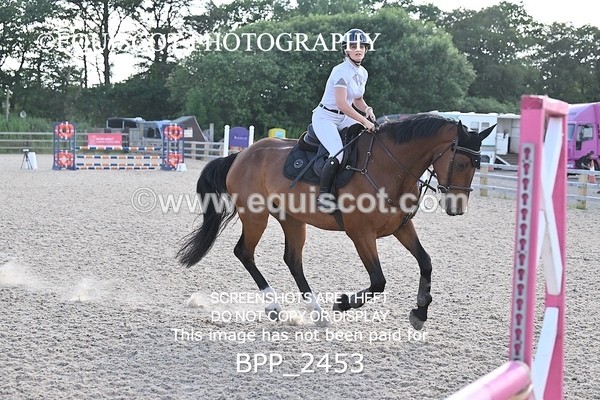 BPP_2453 - CLASS 4 Senior British Novice/ 90cm Open