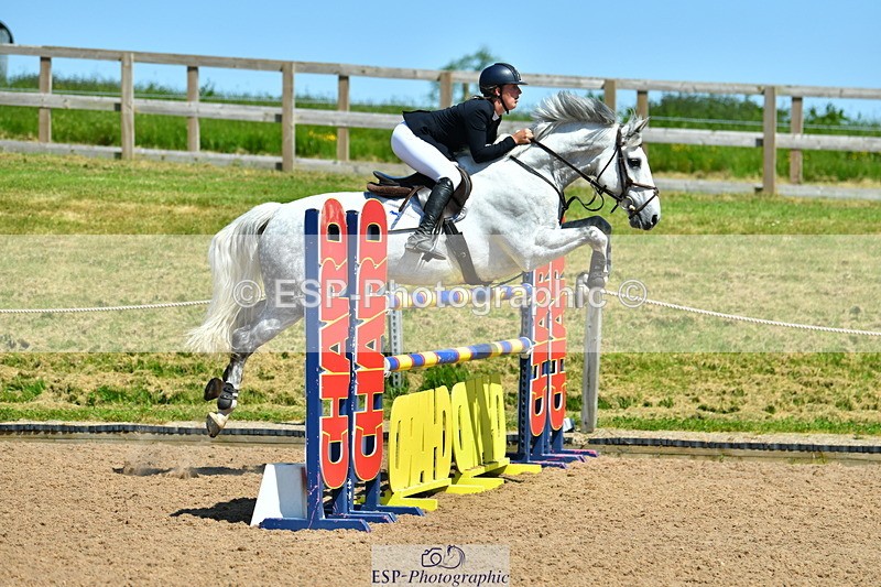 230526A-143302-02542 - Cls 5 National 1.30m Open