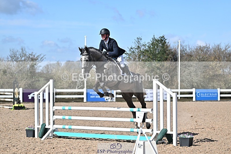 250314-115336-00403 - Cls 2 British Novice and 90cm