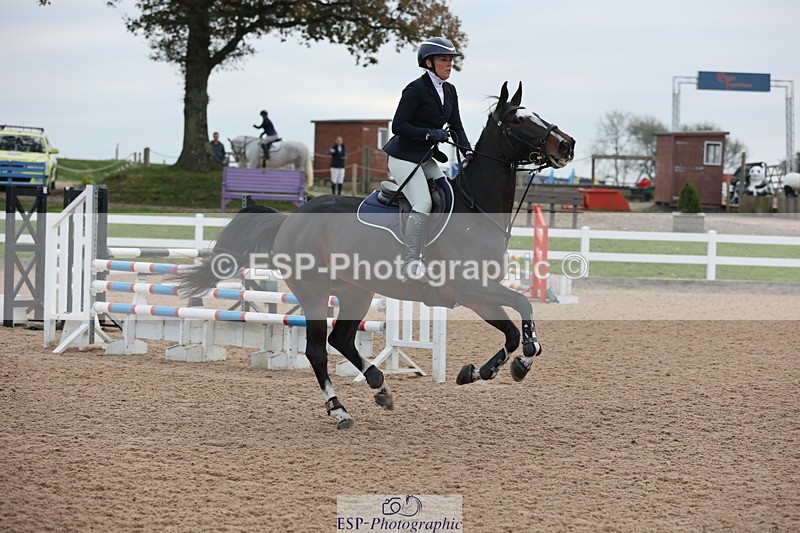 241101A-082021-00181 - FRI Cls 2 British Novice and 90cm Open