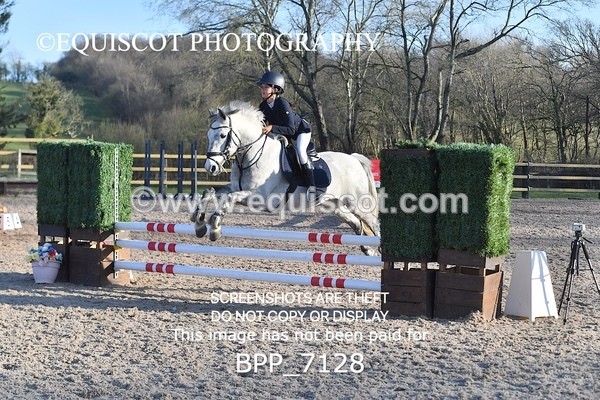 BPP_7128 - CLASS 18 SUN Pony British Novice / 0.80m Open