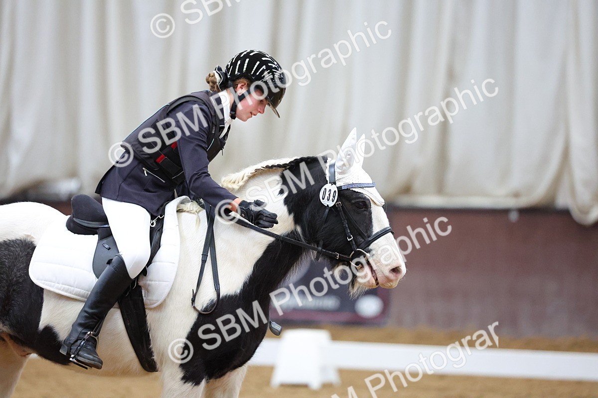 SBM_000476 - Class 2 - Intro 3 - Championship 9.54-10.50
