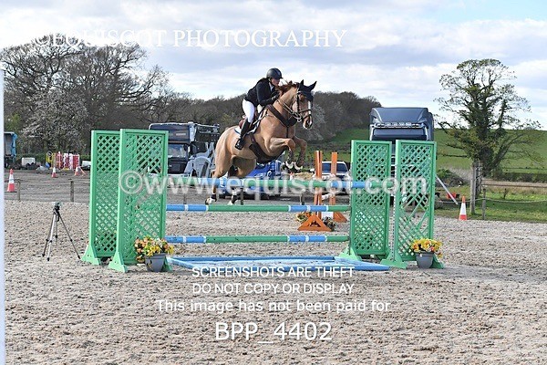 BPP_4402 - CLASS 9 FRI National 1.30m/1.40m Open Handicap