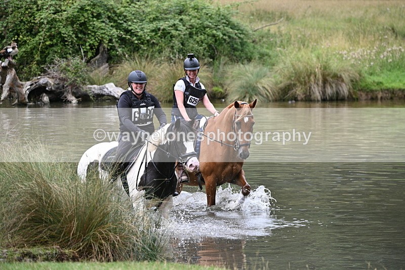 WJ7_2350 - Time at Water 11:14 to 11:36