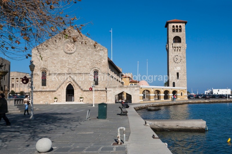 YR6M8043 (RM) - Worldwide