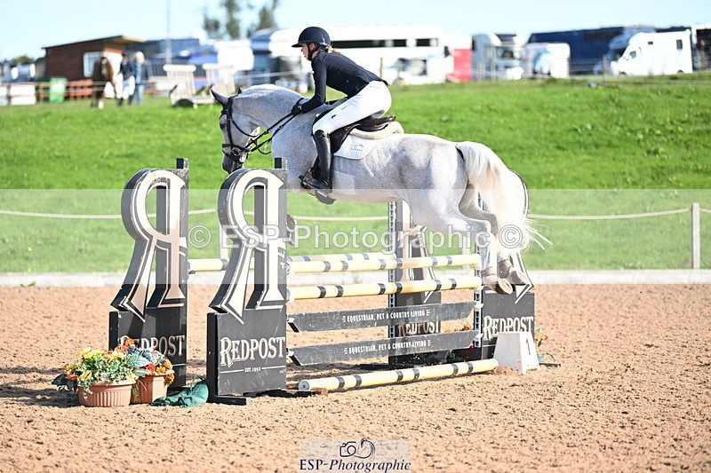 240913A-101107-03424 - Cls 13 Snr 1.05m & 1.10m Open