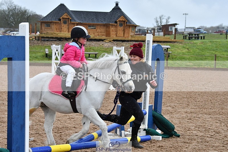 240402A-140636-00027 - 50cm Clear Round