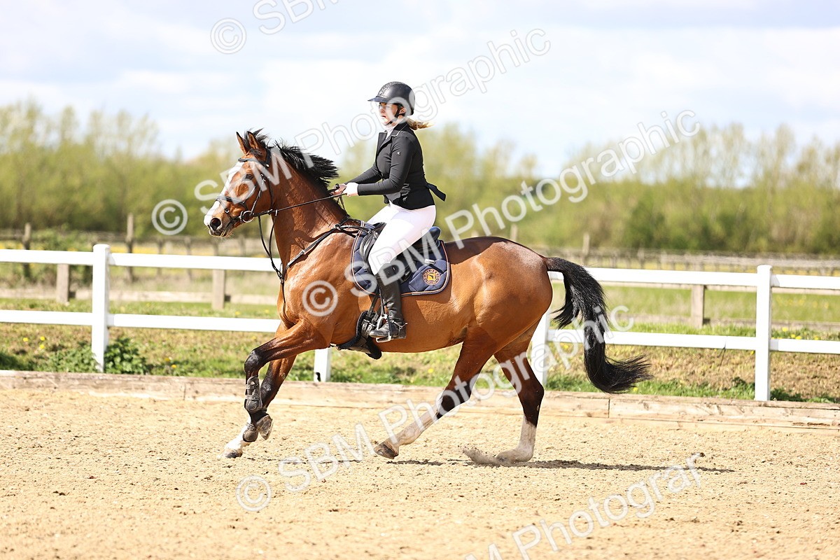 SBM_003657 - Class 16 - Senior Discovery - 1.00m