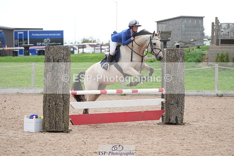 250920-111107-00712 - Cls 8 Pony Discovery