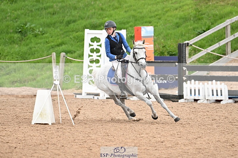 240630A-133539-13763 - Cls 25 HOYS 138cm Qualifier