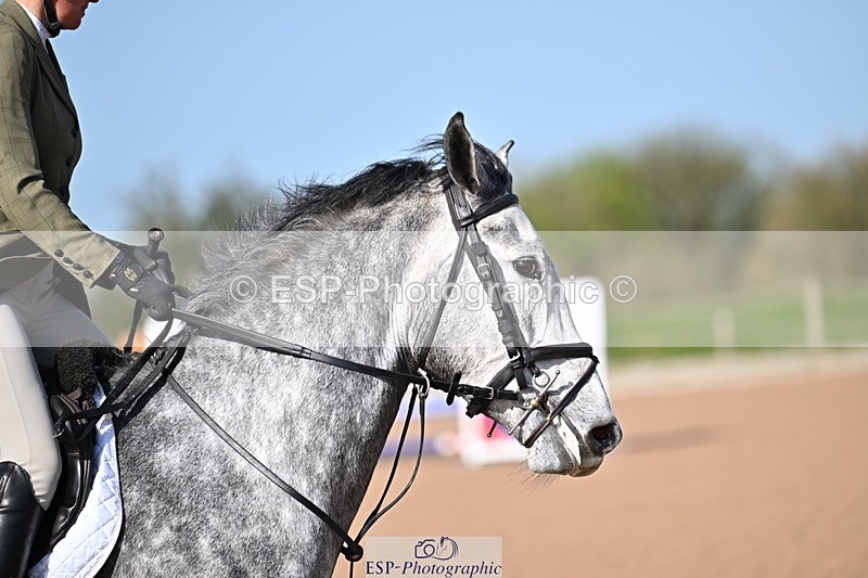 260408-100807-00090 - Cls 2 British Novice and 90cm