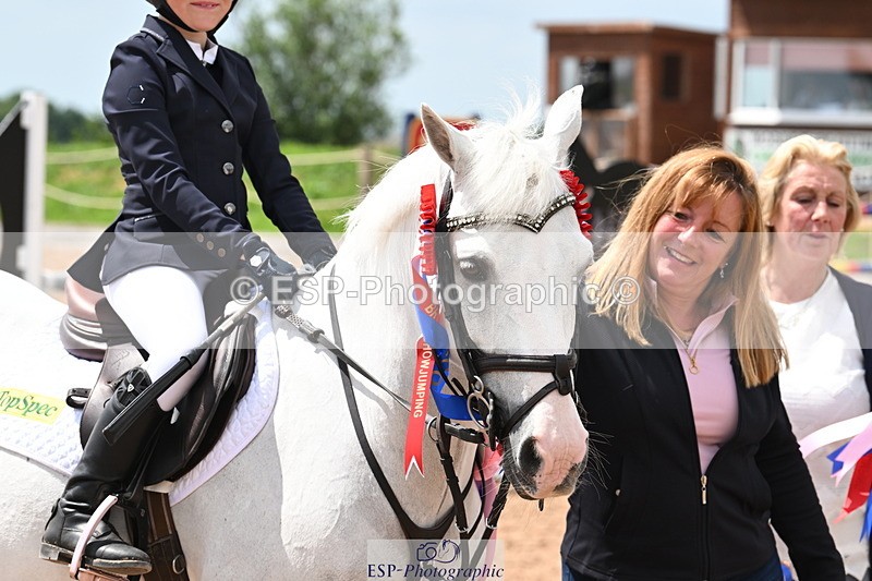 240630A-122610-12357 - Cls 24 Hoys 128cm Jump Off and Presentations