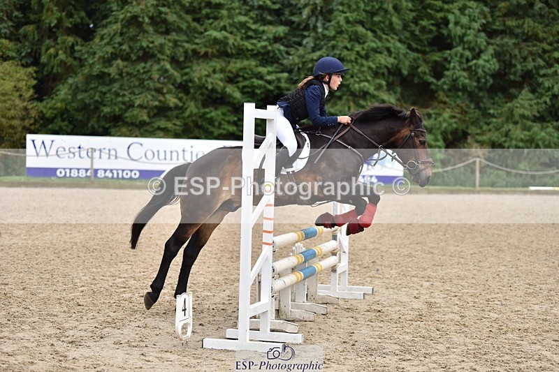 240802-110128-02559 - 80cm Round 1