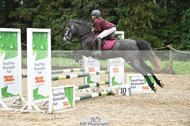 250418A-140804-01057 - UnAff 70cm