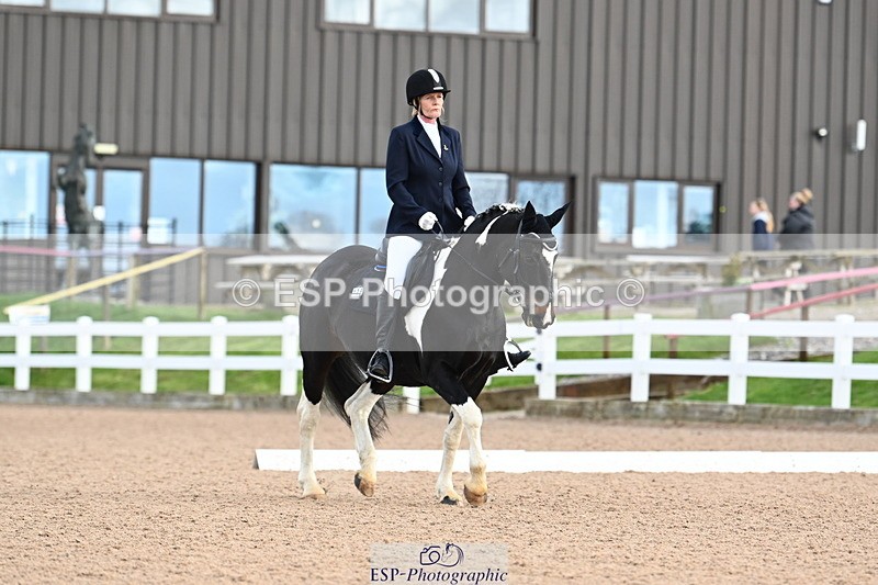 240323A-093459-01229 - DR Intro B