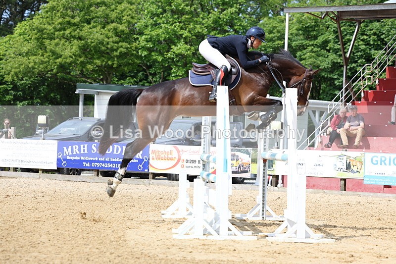 3E7A7151 - Class 7: Senior Newcomers/1.10m open