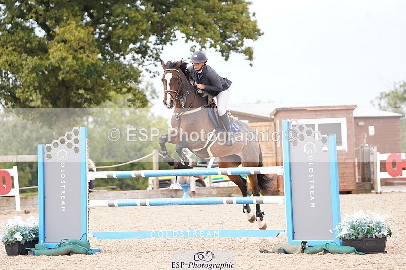 241004A-145516-00838 - Fri 04 Snr Fox & 1.20m Open