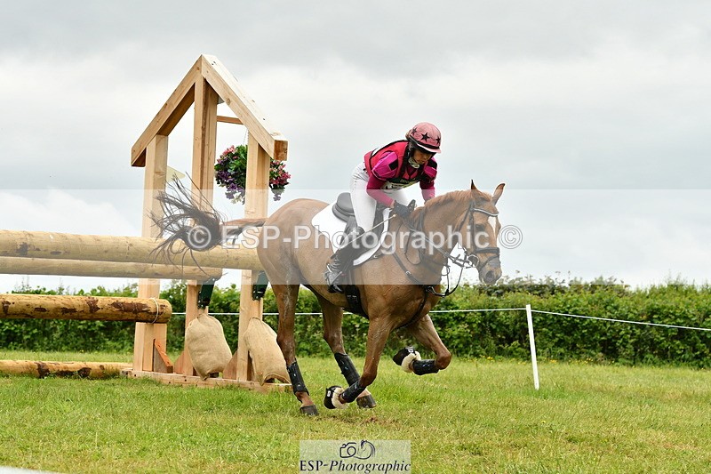 250524A-133657-10596 - B-370-Emma.Hyslop-Webb-KBS.TIME.TRAVEL