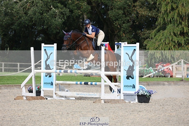 230908-152558-02484 - Cls 8 Snr 1.05m Open