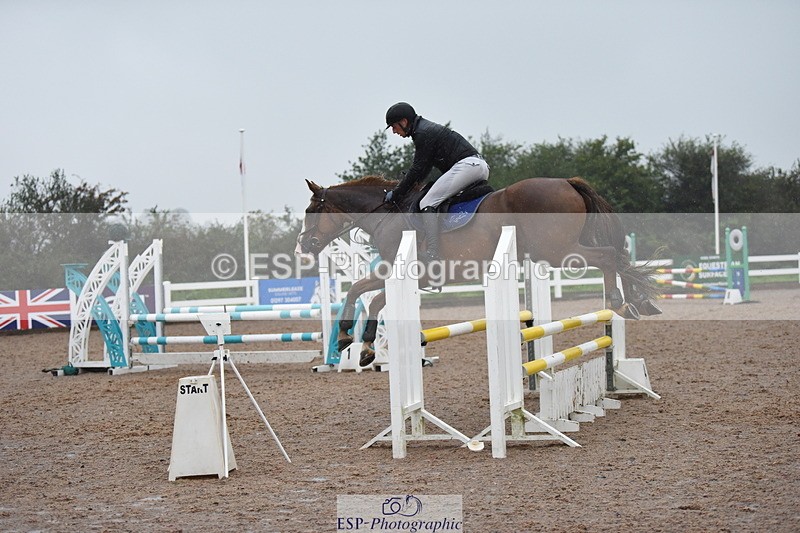 230917A-105312-06350 - Cls 33 British Novice & 90cm Open