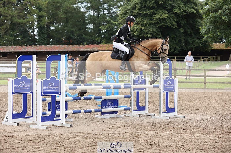 240804-125945-13545 - 521-Lily_Howell-WOODFIELD_GOLD