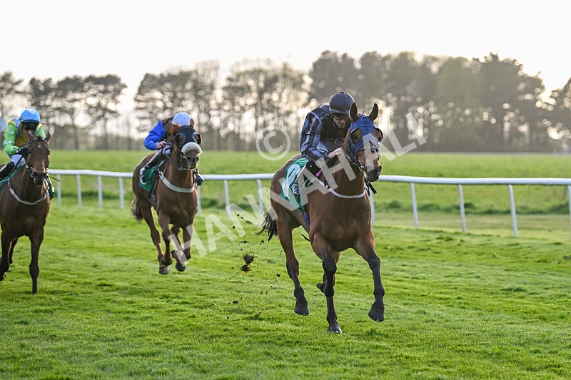 200424-Race 7-Two Brothers-7329