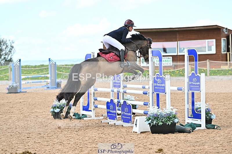 240504A-120333-01387 - Cls 3 Pony Discovery & 90cm Open