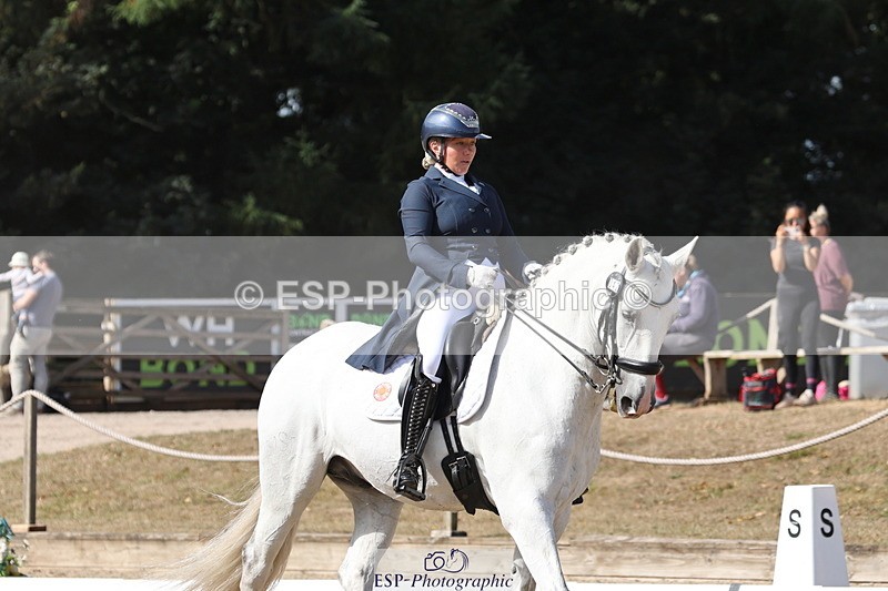 250809A-101658-02346 - 042-Amanda.PettsJupiter.II