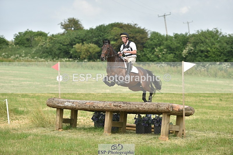 230617B-160044-01484 - XC 143