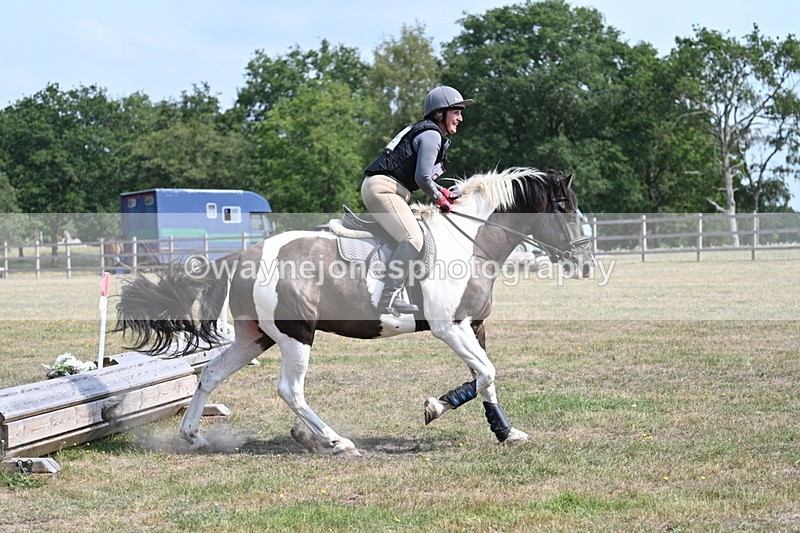 WJ7_2325 - XC Time 12:04 to 12:16