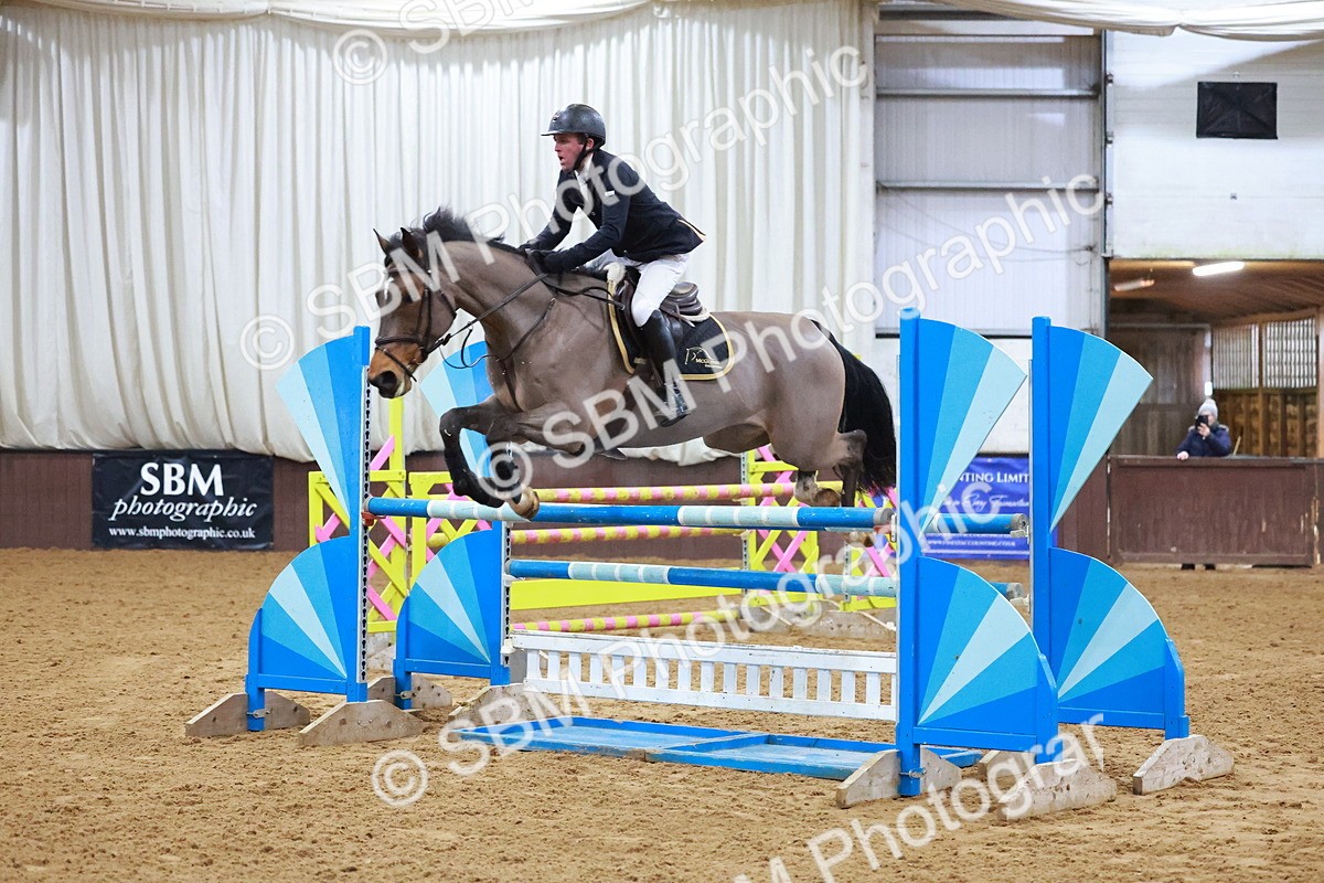 SBM_001919 - Class 4 - Senior Newcomers - 1.10m