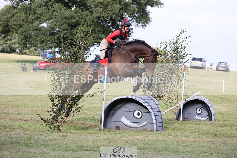 240825X-171002-37871 - 80cm XC 16.30 to 17.30