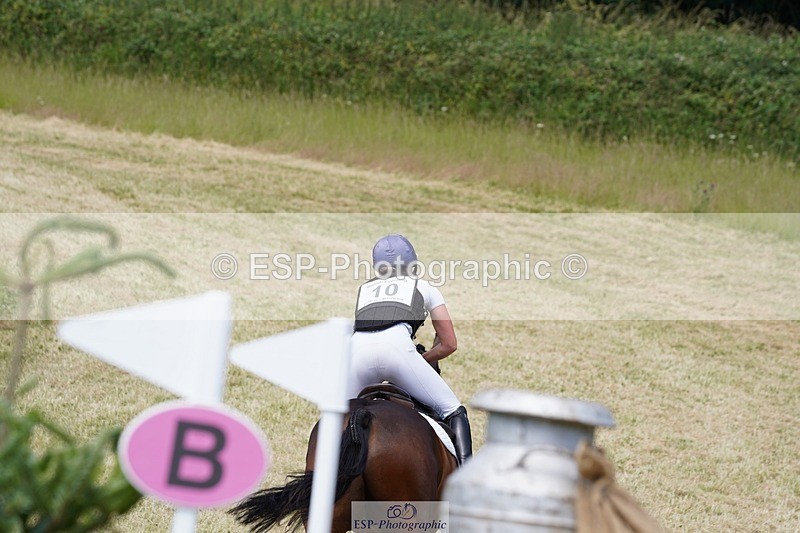240629X-112012-1548 - 010-Georgie_Selley-VICARSTOWN_VICTOR
