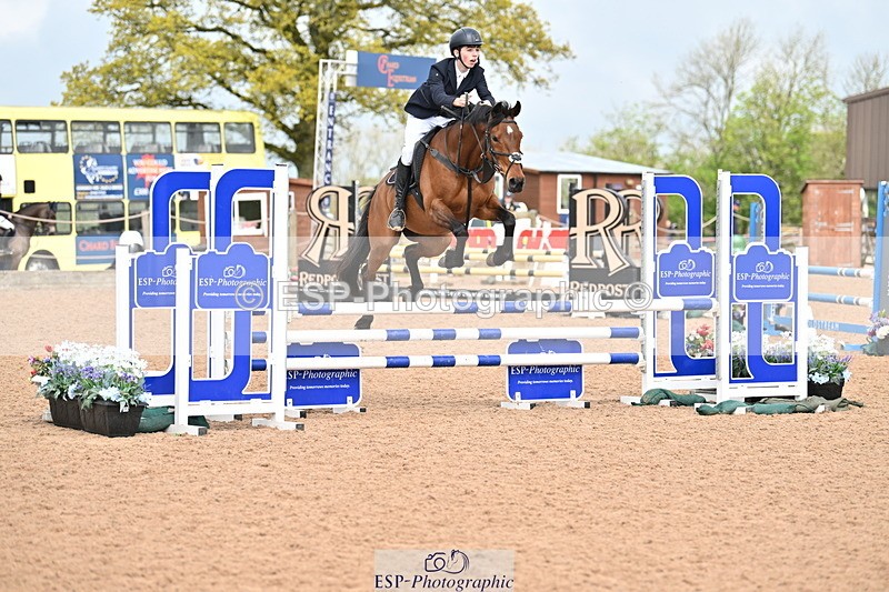 240506A-105913-08351 - Cls 3  Pony Discovery & 90cm Open