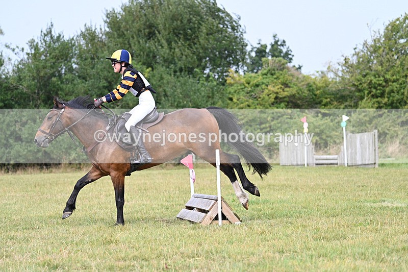 WJ7_6327 - 40cm XC Time 11:31 to 11:49