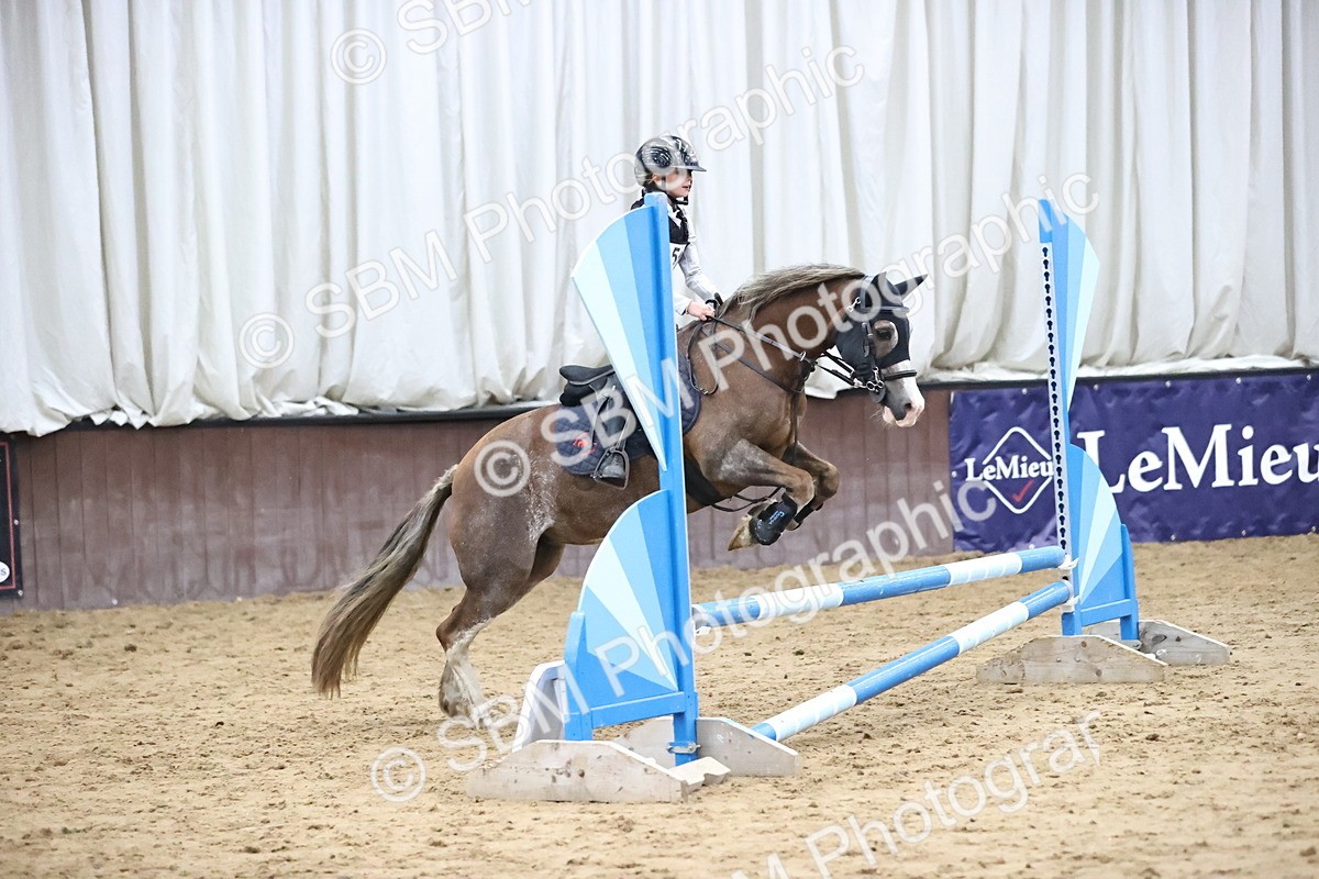 SBM_000906 - Class 4 - Prestige Design & Workwear 60cm