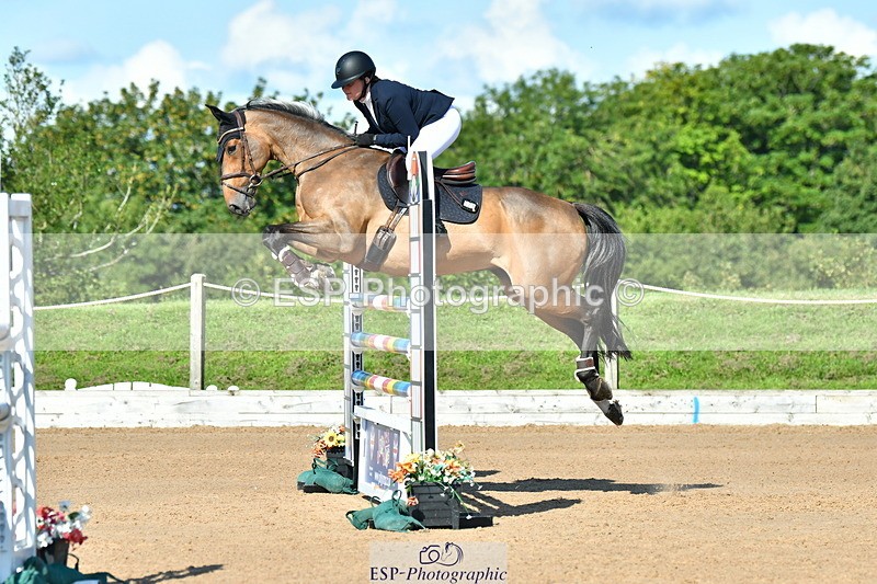 230720A-093137-01736 - Cls 1, 2 Star Small 1.30m