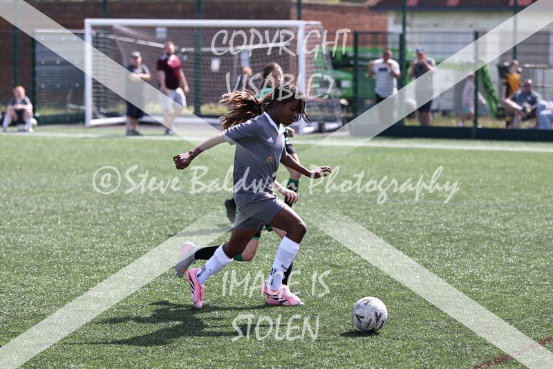 1DX30827 - Sun 14th U11 Girls