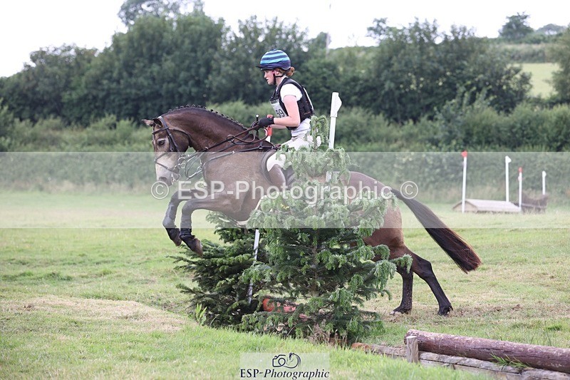 230625-105008-01459 - XC 90cm 9.45 to 11.00