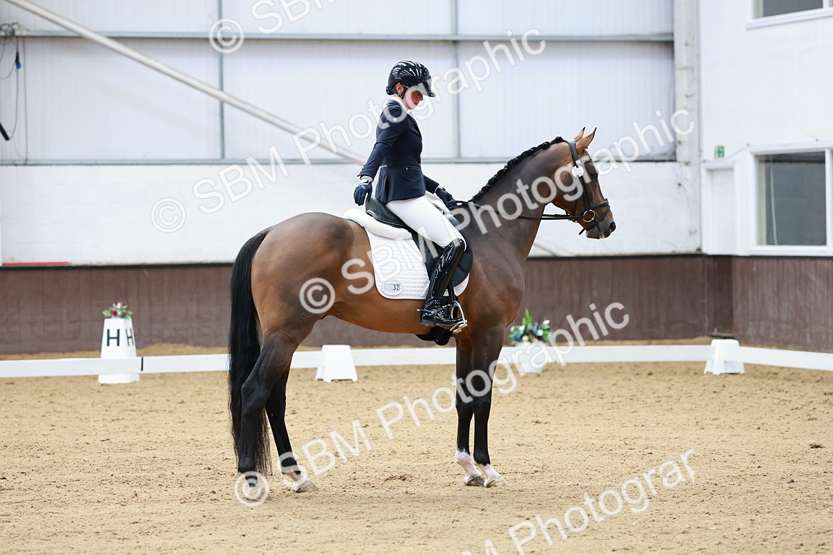 SBM_006818 - Class 6b - Novice 6 - 8.56-9.24