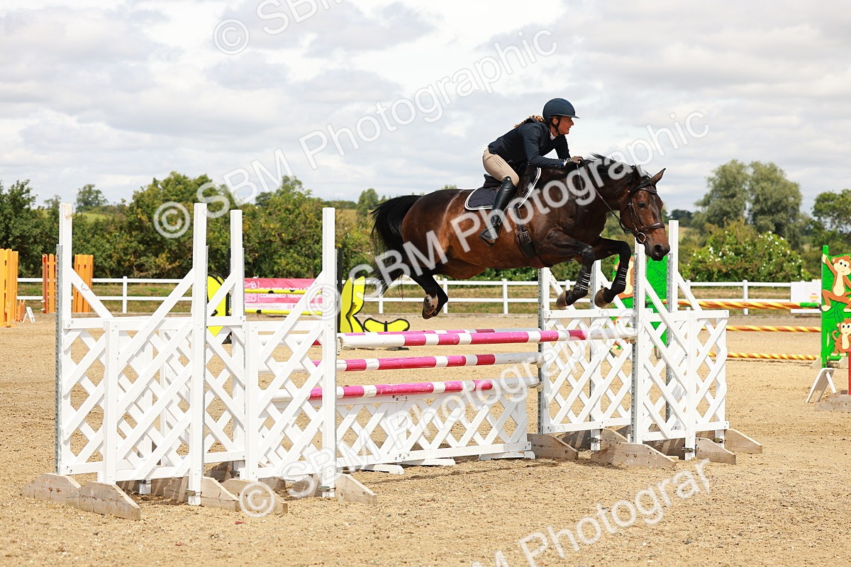 SBM_002864 - Class 14-15 - GFS Senior Newcomers - 1.10m - Senior 1.15m Open