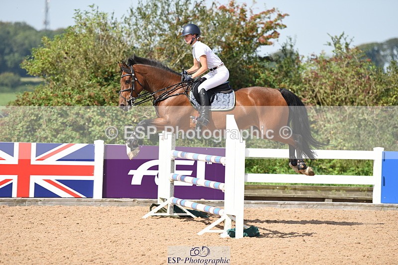 230906A-121126-00233 - Snr 1.05m Open