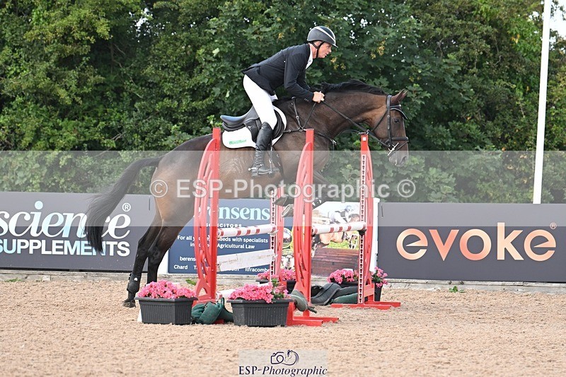 250723-115208-00450 - Cls 1 British Novice and 90cm