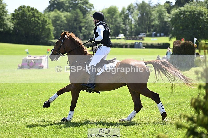 240525-113657-13073 - 357-OUGHTERARD_QUALITY-John_Westmore