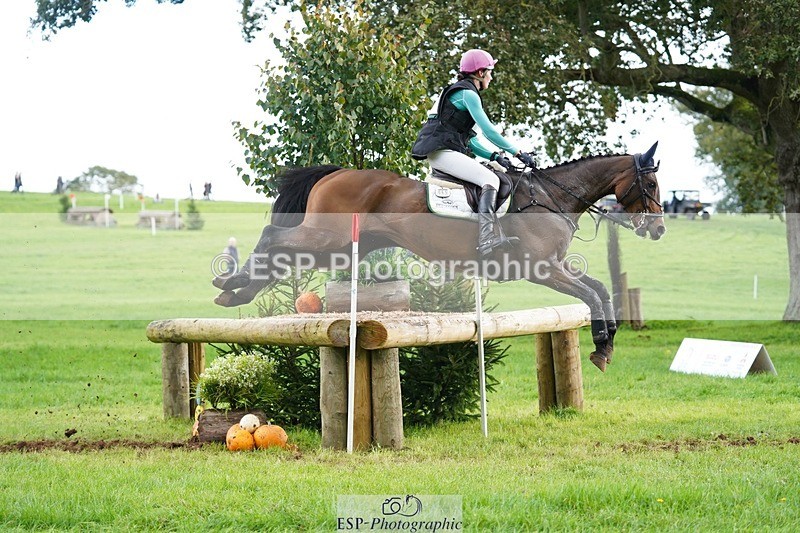 231020-125044-08973 - 065-SIR.HENRY.HALL-Jess.Rimmer-XC